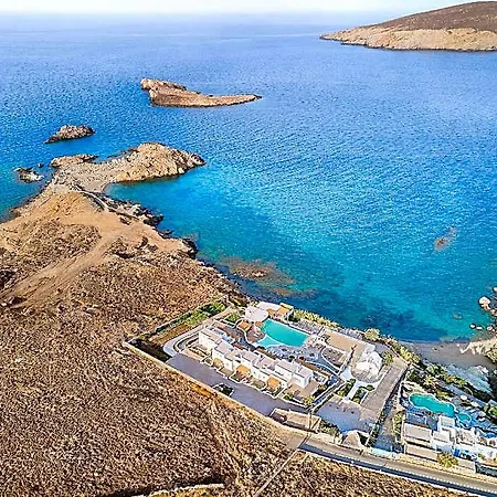 Mykonos Lolita, A Grecotel To Live Mykonos Town