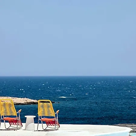 Mykonos Lolita, A To Live Mykonos Town